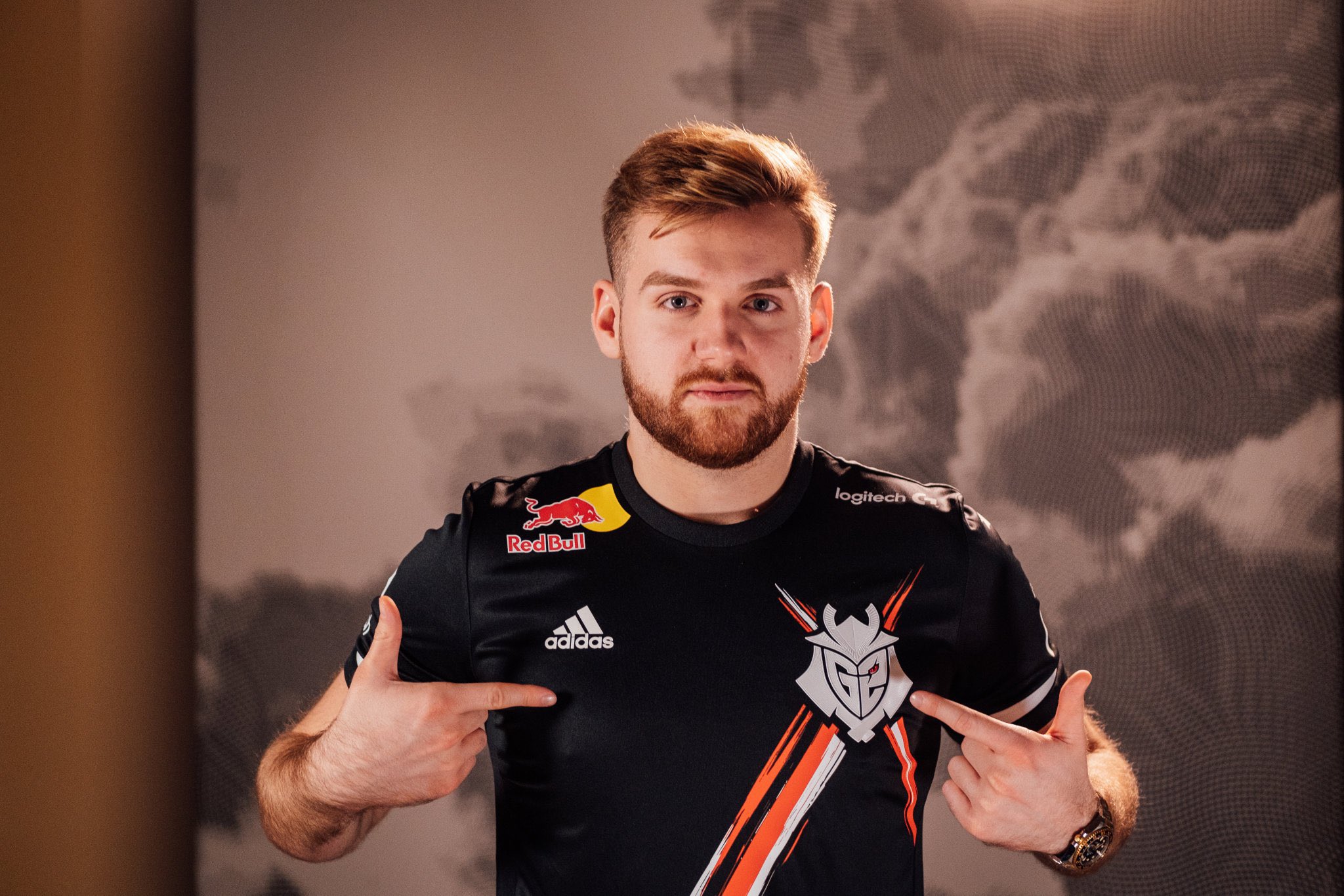 V5发布归队说明：Rookie刚刚抵达国内