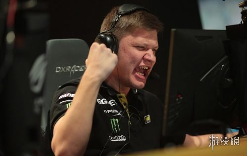 就在今天就在今天！龙团大乱斗EDG更胜一筹横扫AL拿到首胜！